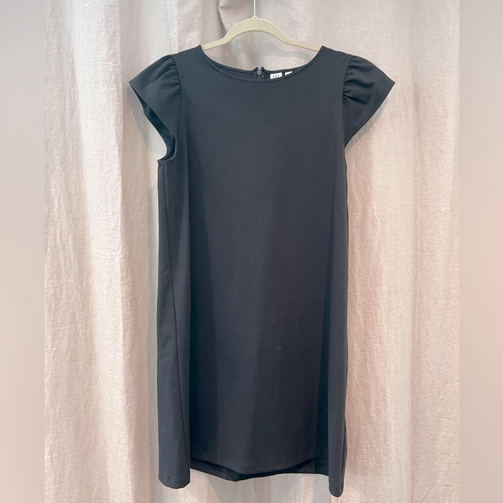 Gap flutter sleeve black dress